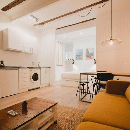 Charming Design Apartment Reina Sofia مدريد المظهر الخارجي الصورة