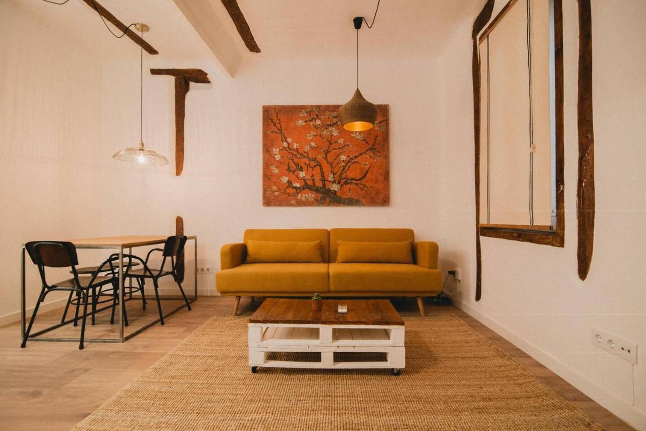 Charming Design Apartment Reina Sofia مدريد المظهر الخارجي الصورة