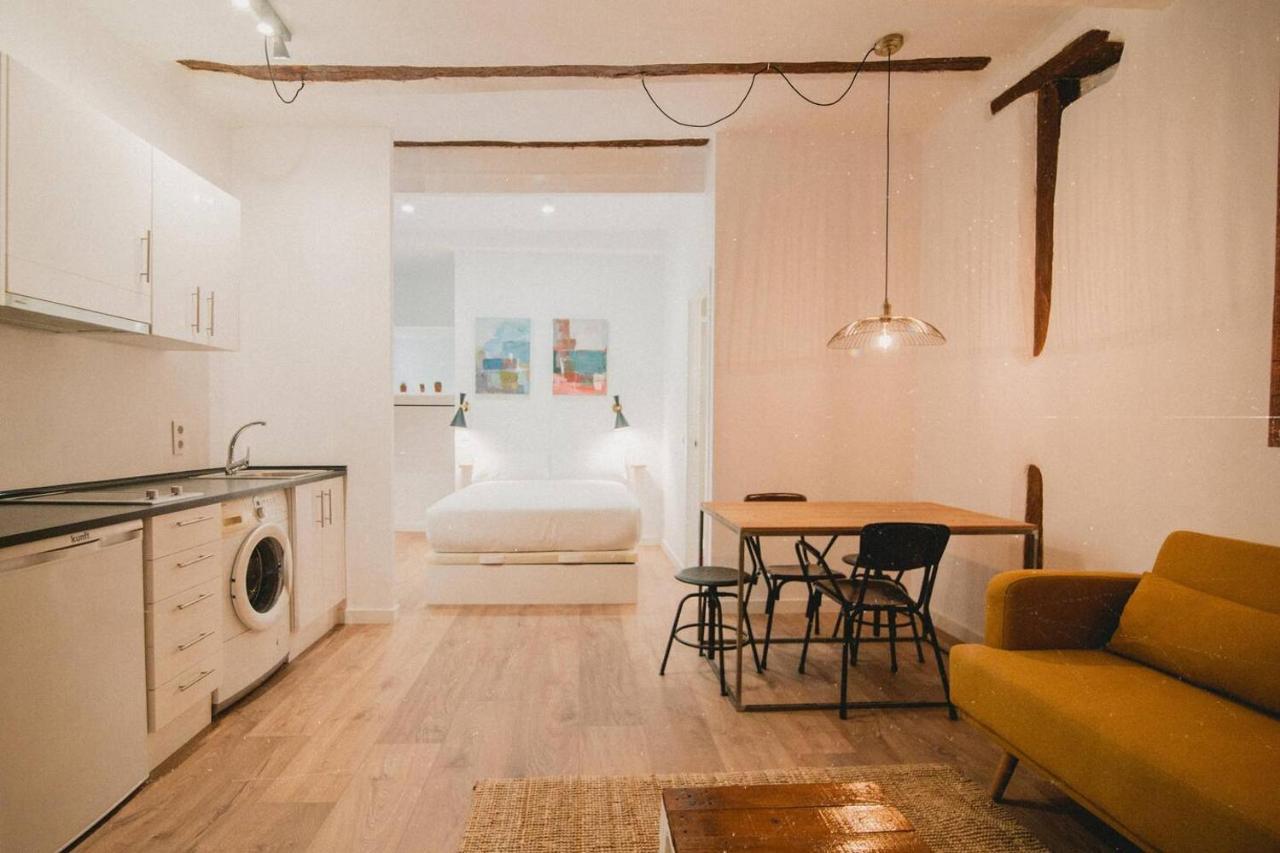 Charming Design Apartment Reina Sofia مدريد المظهر الخارجي الصورة